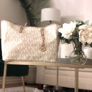 Pré-loved Michael Kors tote
